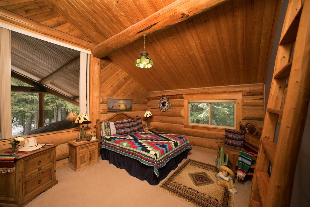Western Pleasure Guest Ranch Sandpoint Exterior photo